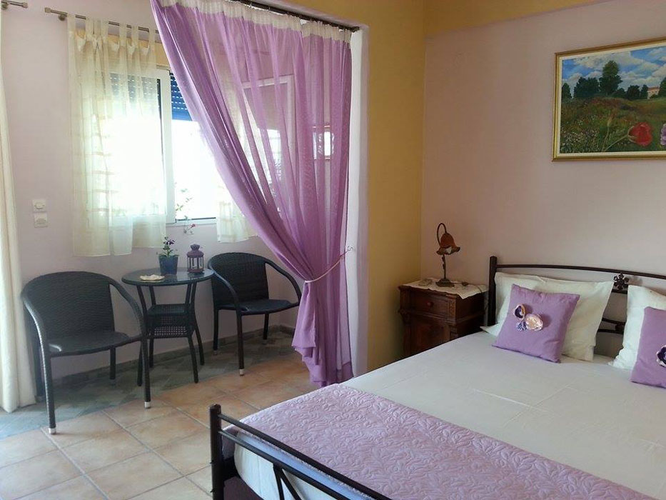 Δωμάτιο με διπλό κρεβάτι