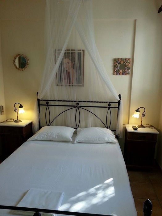 Δωμάτιο με διπλό κρεβάτι